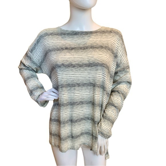 Eileen Fisher Boxy Organic Cotton Cream with Black Stripes Size Medium - Picture 1 of 8